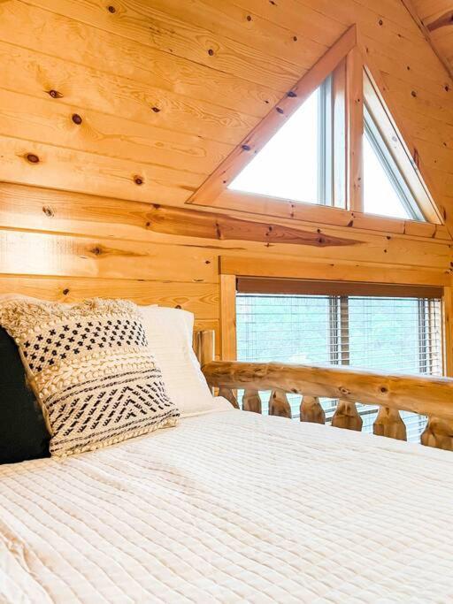 Indoor Heated Pool Hot Tub Cabin Sevierville Buitenkant foto