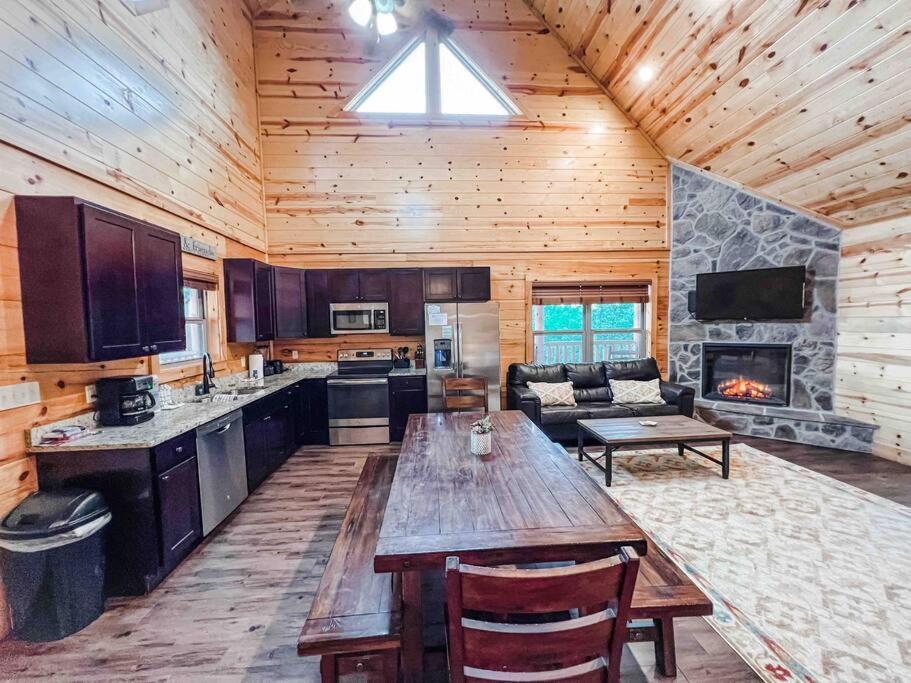 Indoor Heated Pool Hot Tub Cabin Sevierville Buitenkant foto